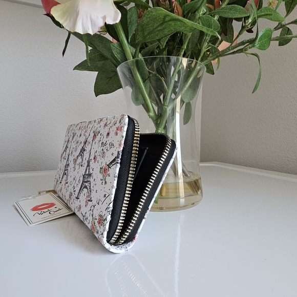 Paris Eiffel Tower Print Wallet - Picture 5 of 5